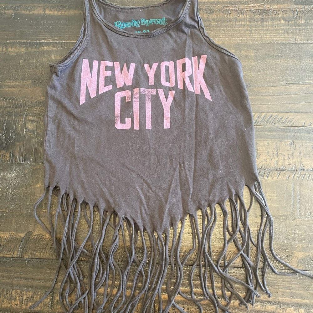 Rowdy Sprout fringe tank